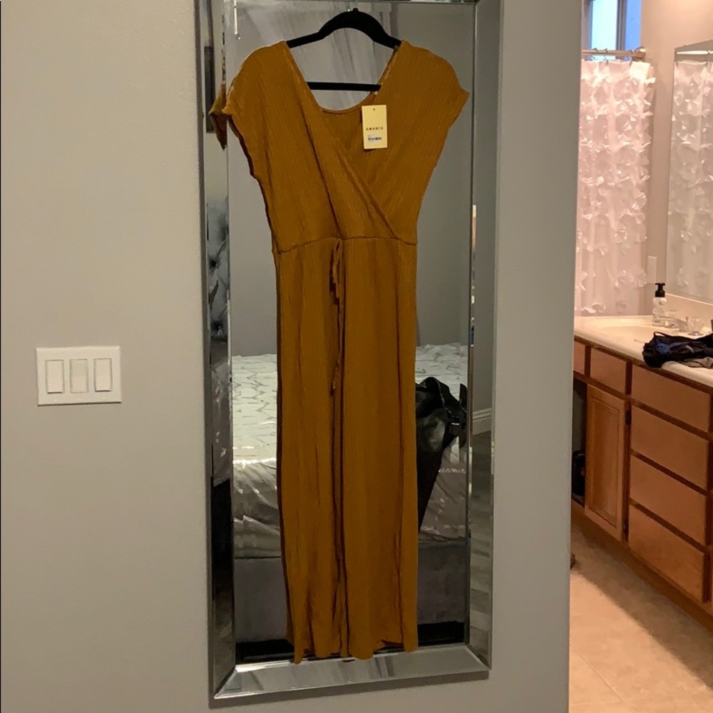 Amante jumpsuit new with tags